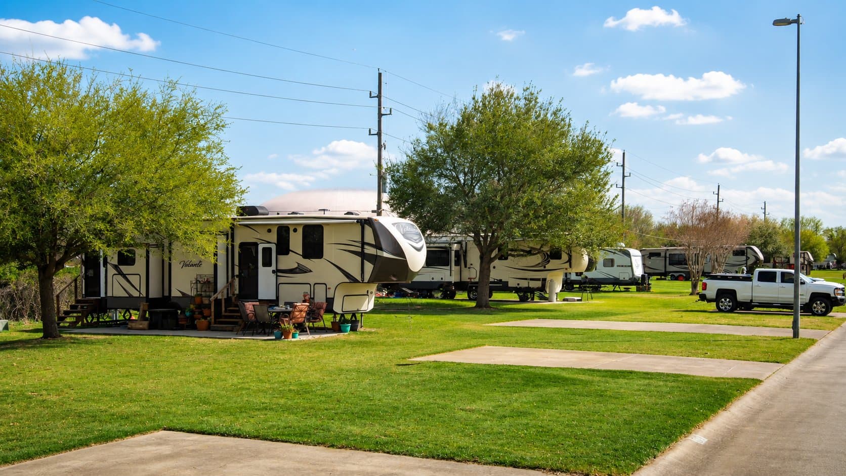 Long-term RV site at Briarwood Estates